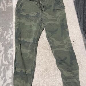 Hollister Olive High-Rise Joggers